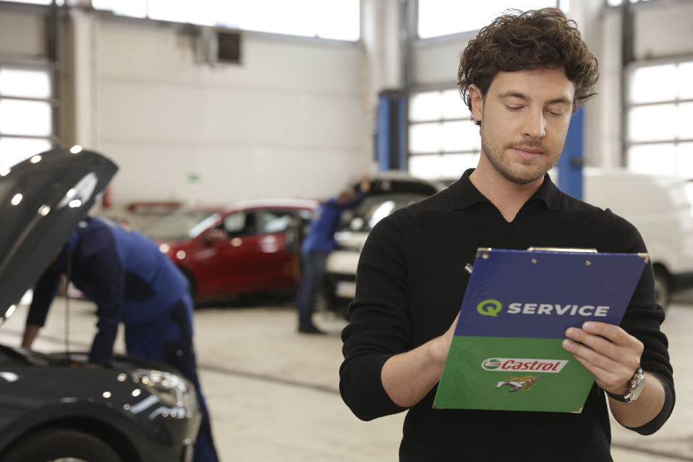 warsztat w Q Service Castrol